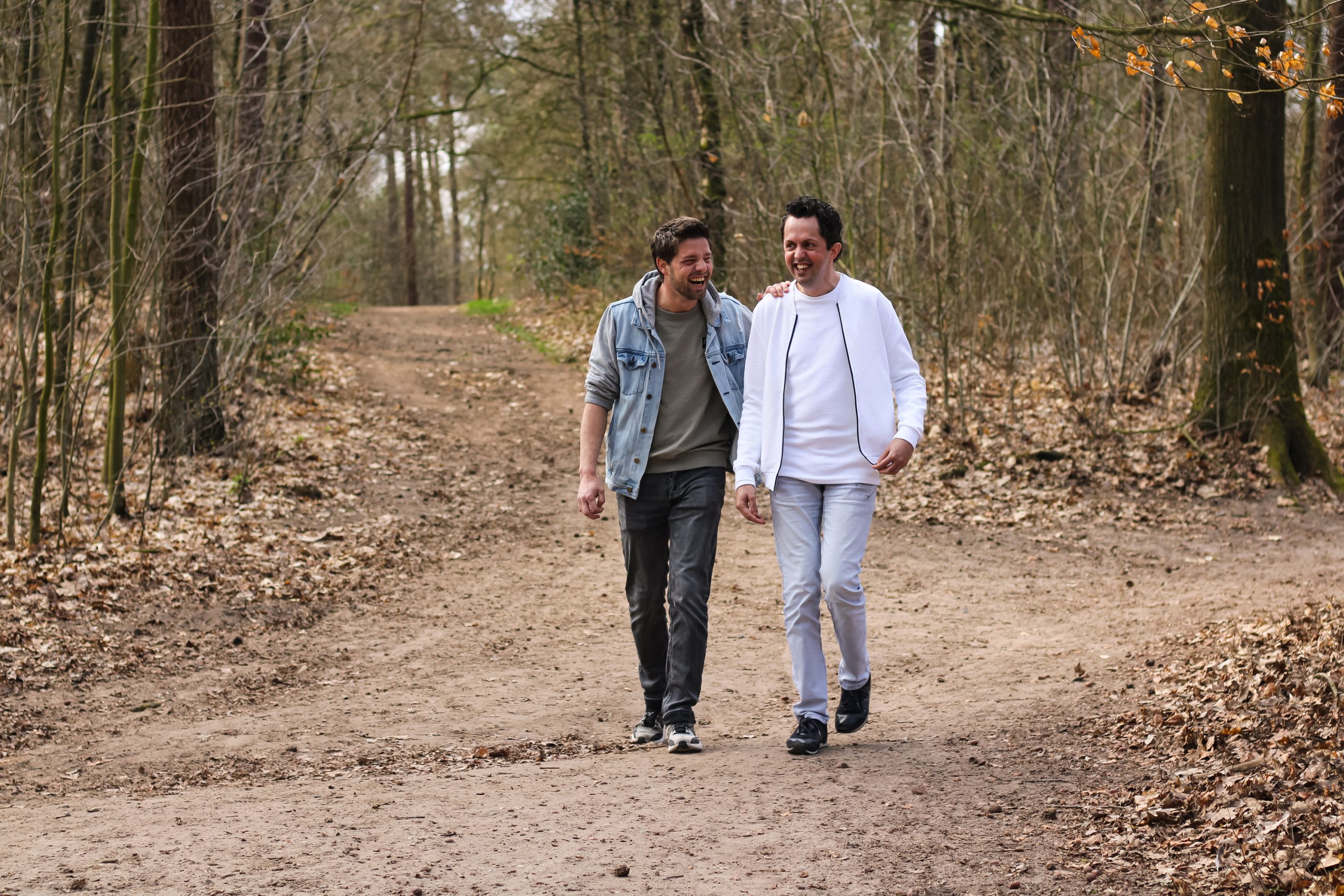 Glenn en Niek bos 2